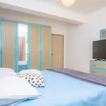 Apartment Slamic
