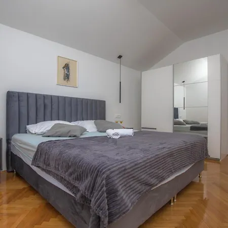 Appartement Slamic *